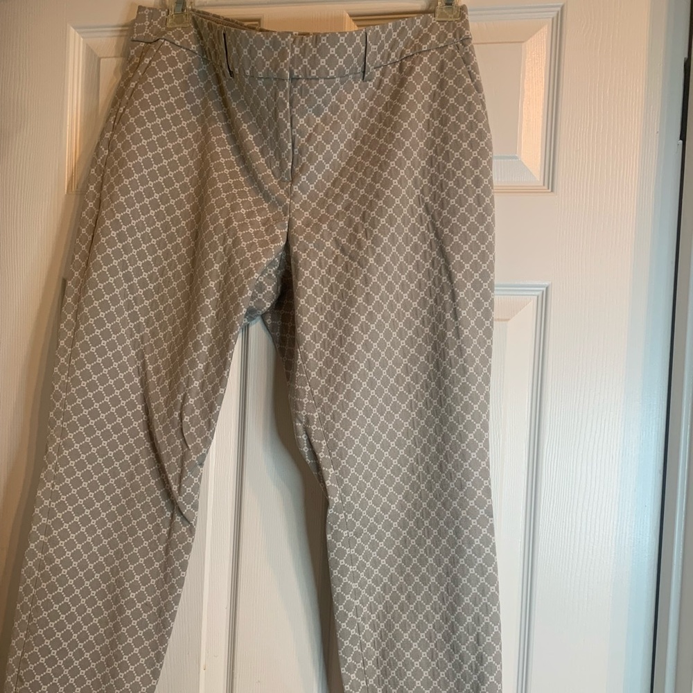 Pattern Capri Pants - image 1